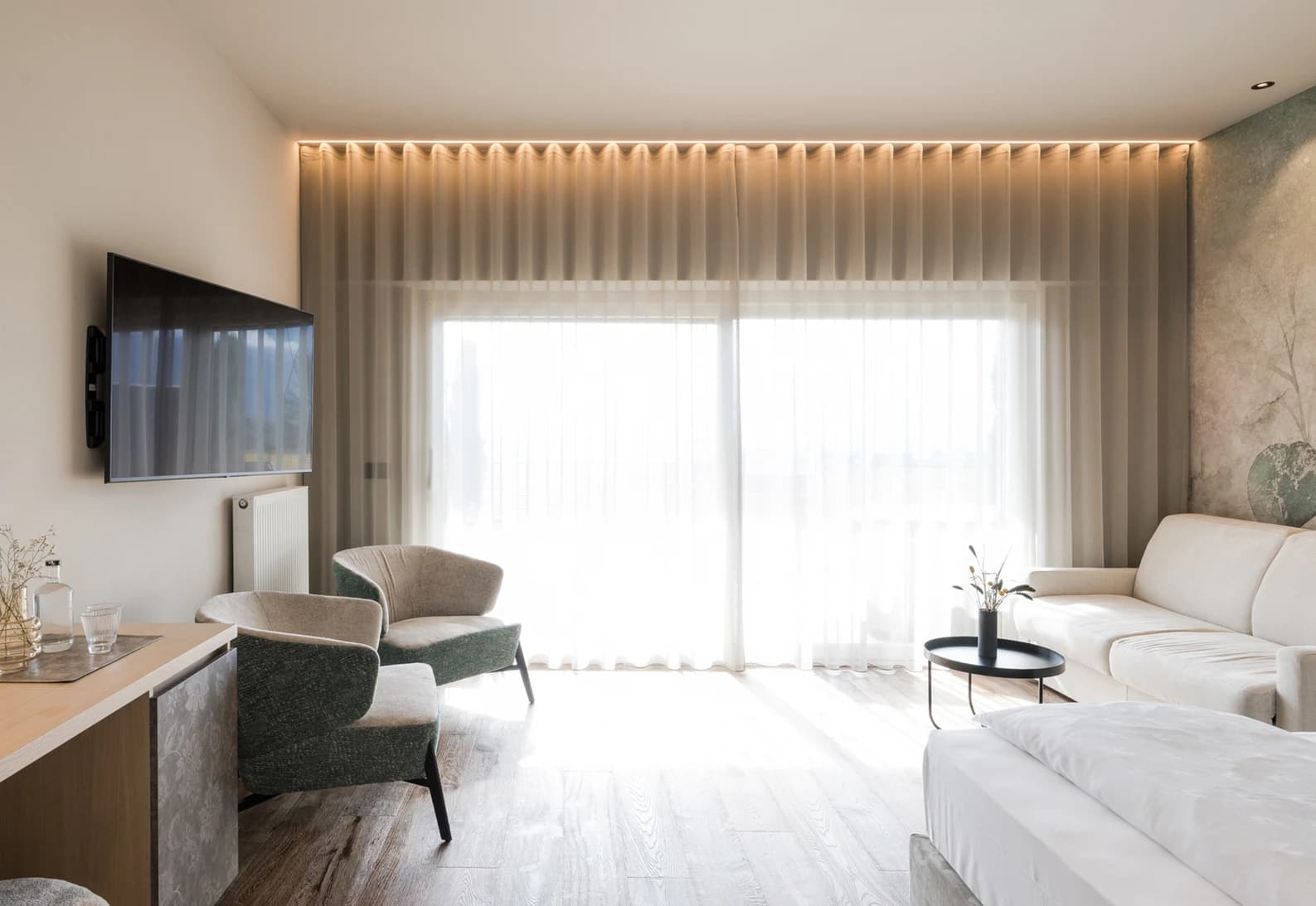 Penthouse Suite Love Premium